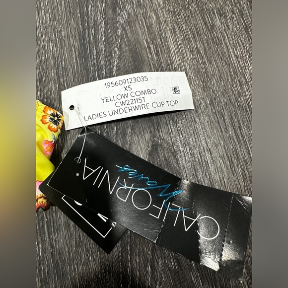 NWT California Waves Yellow Floral Print Underwire Bikini Top - Picture 4 of 6